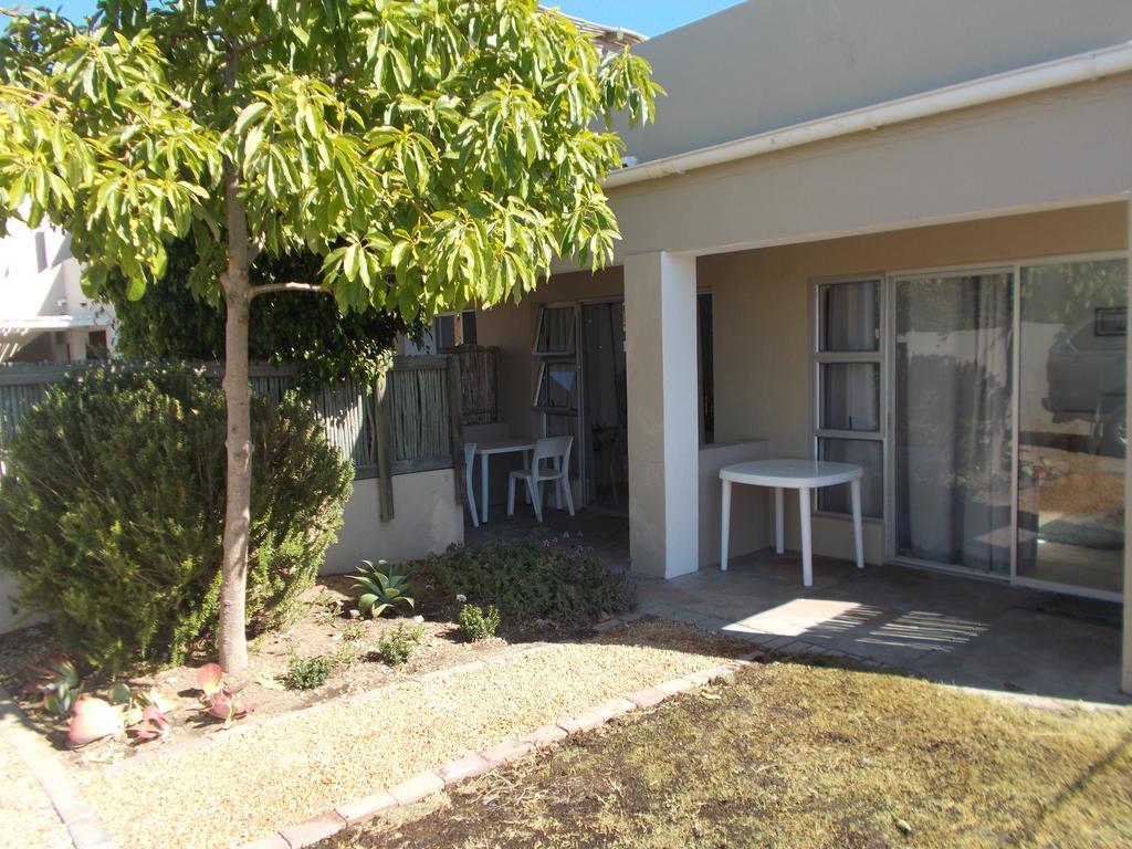 Due South Guest House Langebaan Zewnętrze zdjęcie