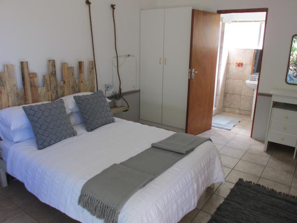 Due South Guest House Langebaan Zewnętrze zdjęcie