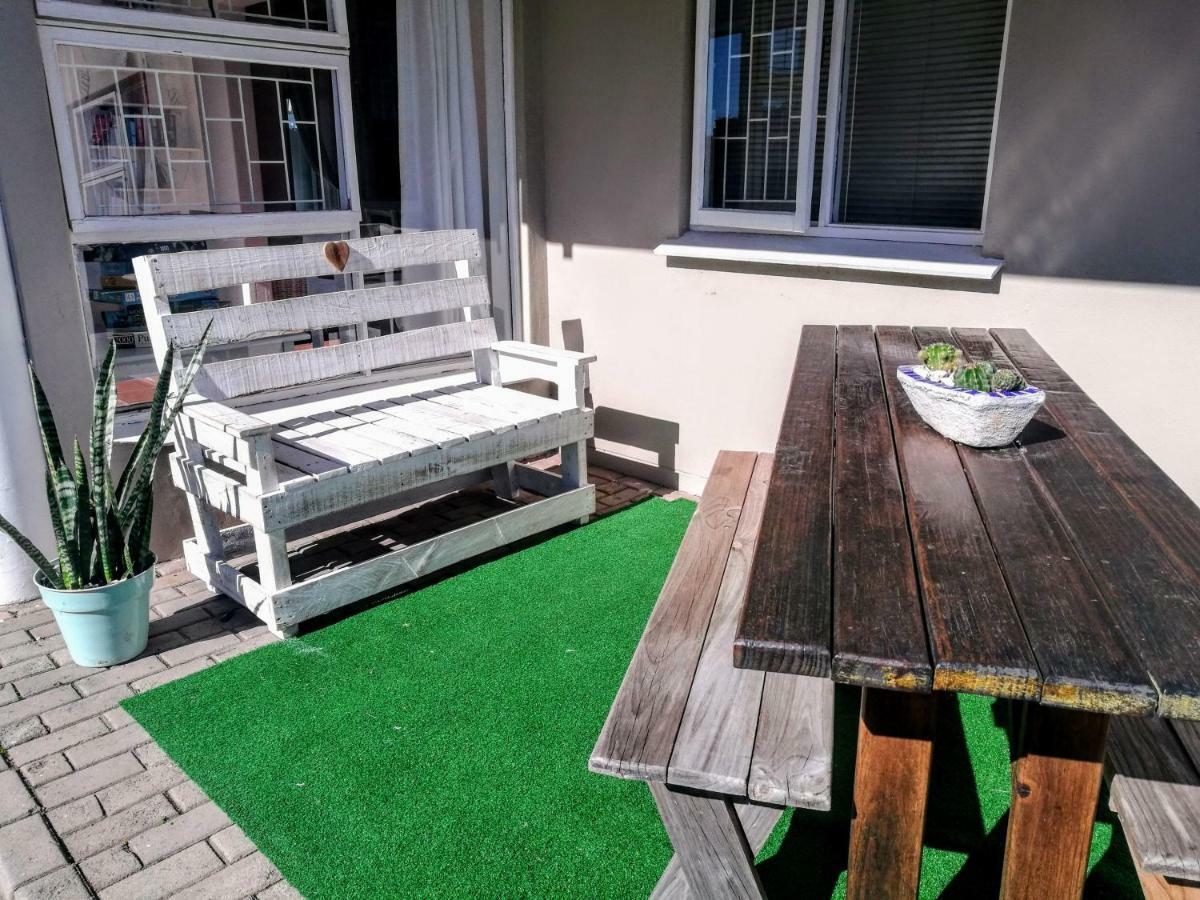 Due South Guest House Langebaan Zewnętrze zdjęcie