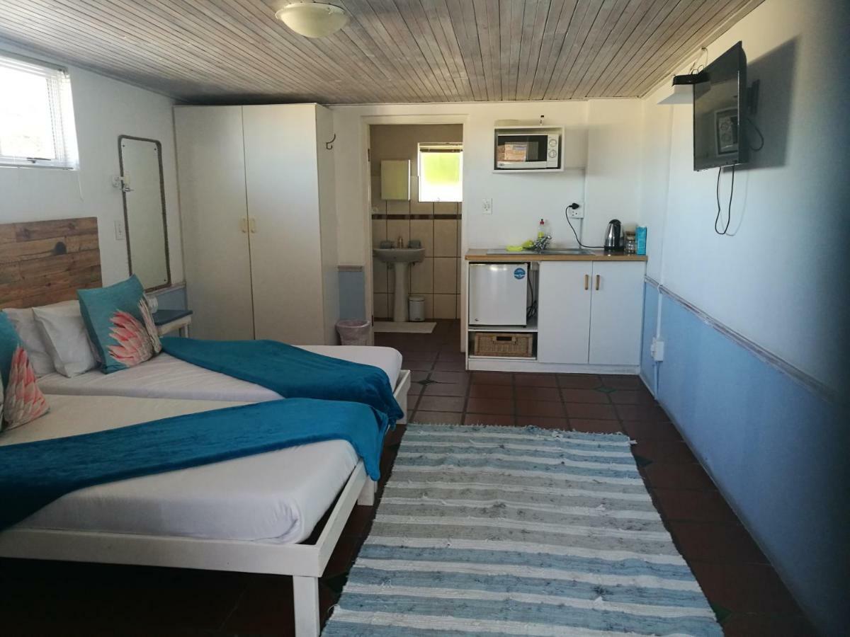 Due South Guest House Langebaan Zewnętrze zdjęcie
